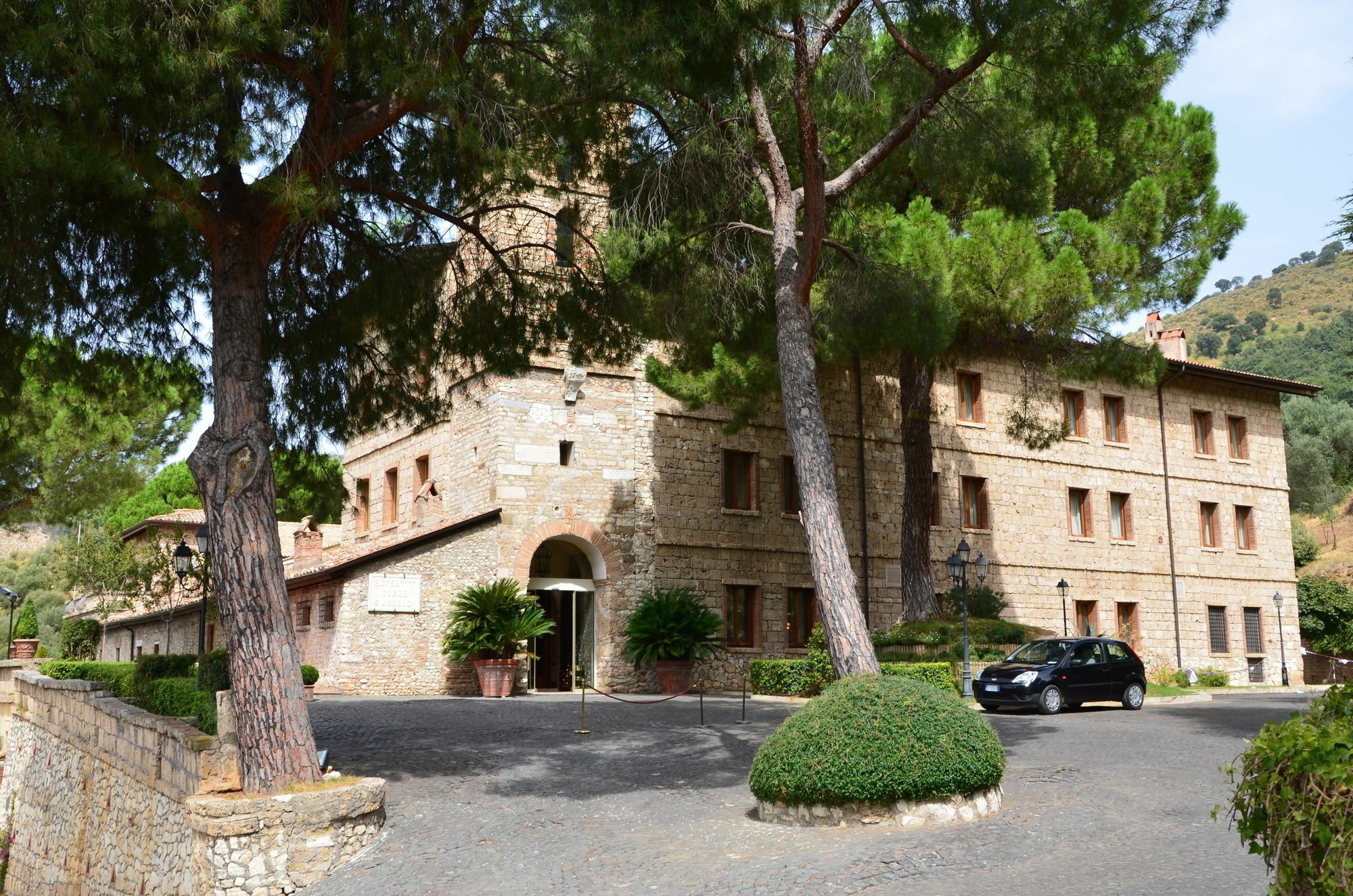 Hotel Torre Sant'Angelo Tivoli Extérieur photo